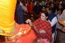 লালবাগে গণপতি দর্শনে মুকেশ অম্বানির পরিবার!