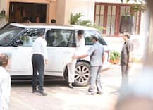 কৃষ্ণা রাজ কপূরের প্রয়ানে শোকবিহ্বল করিনা কপূরকে সান্ত্বনা অমিতাভের