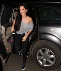 মুম্বইয়ে রেস্তোঁরার বাইরে হাসিখুশি মেজাজে ক্যাটরিনার বোন ইসাবেল