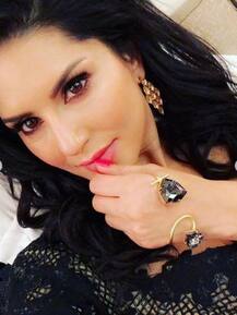 ‘তেরি আঁখিয়া কা ও কাজল’ এর সঙ্গে সানি লিওনের নাচ, ভাইরাল ভিডিও