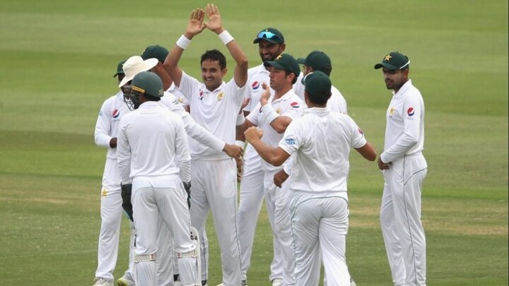 Ten-wicket Abbas destroys Australia for Pakistan's series win ম্যাচে ১০ উইকেট মহম্মদ আব্বাসের, দ্বিতীয় টেস্টে অস্ট্রেলিয়াকে ৩৭৩ রানে হারিয়ে সিরিজ জয় পাকিস্তানের