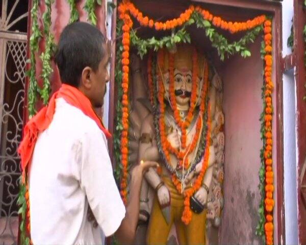 মানুষের বিশ্বাস, এই গ্রামেই জন্ম হয়েছিল রাবণের।