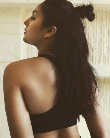 দেখুন হুমার আরও ছবি। 