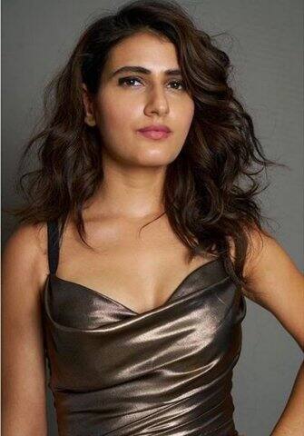 এই ছবিগুলি একটি বিজ্ঞাপনী ফটোশ্যুটের জন্য তুলেছিলেন ফতিমা। ছবি সৌজন্য- ইনস্টাগ্রাম