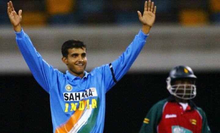 সৌরভ গঙ্গোপাধ্যায় ১৯০ টি ওভারবাউন্ডারি হাঁকিয়েছেন। তালিকায় এখন তাঁর স্থান চতুর্থ। ছবি-ট্যুইটার