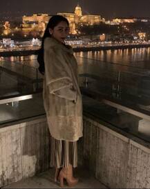 বুডাপেস্টে সপরিবারে সঞ্জয়, মান্যতা, ছবিতে দেখুন