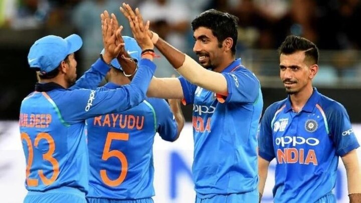 No more chopping and changing, India to play with World Cup's 15 in Australia: Ravi Shastri বিশ্বকাপের আগে দলে আর  ছাঁটাই ও রদবদল নয়, জানালেন কোচ শাস্ত্রী