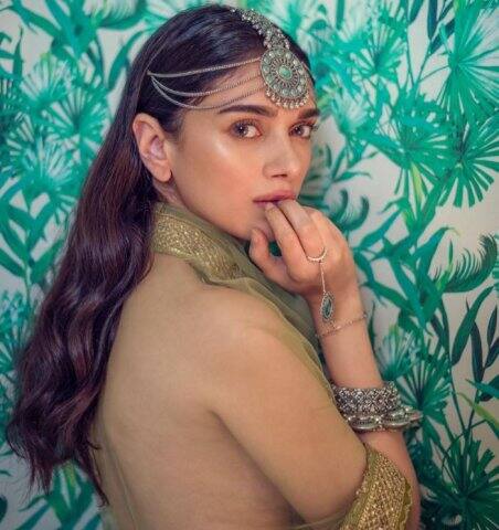 অল্প সময়ের মধ্যেই অভিনেত্রী হিসেবে জনপ্রিয় হয়ে উঠেছেন অদিতি। ছবি সৌজন্যে ইনস্টাগ্রাম