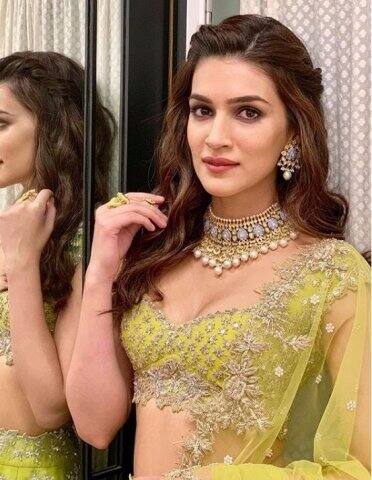 কৃতী এখন একাধিক ছবির কাজ নিয়ে ব্যস্ত। ছবি সৌজন্যে ইনস্টাগ্রাম