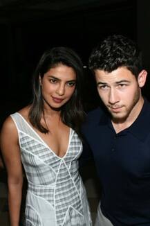 ডিসেম্বরে বিয়ে, তার আগে দেখে নিন নিক-প্রিয়ঙ্কার ‘রোকা’ অনুষ্ঠানের ছবি...