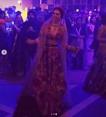 দীপভীরের মুম্বইয়ের পার্টির ছবি দেখুন, নবদম্পতির খুশি চোখে-মুখে দেখা যাচ্ছে