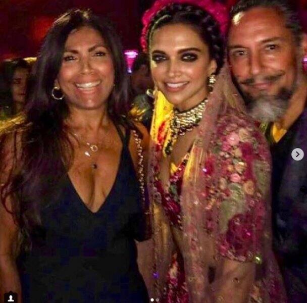 দেখুন সেই পার্টির কিছু ছবি