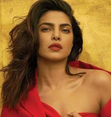 বিয়ের আগে ম্যাগাজিনের মার্কিন সংস্করণের জন্য ফটোশ্যুট প্রিয়ঙ্কা চোপড়ার