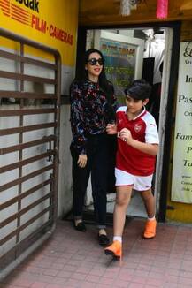 ছেলে-মেয়ের সঙ্গে ফ্রেমবন্দি করিশমা, দেখুন সেই সুন্দর মুহূর্তের ছবি