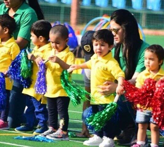 অন্য কোনও স্টারকিডের তুলনায় তৈমুর অনেক বেশি পরিমাণ লাইমলাইটে থাকে। ছবি সৌজন্য - মানব মঙ্গলানী
