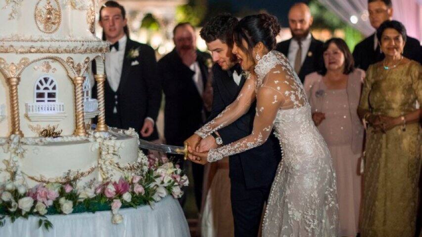 Nick Jonas celebrates one week of marriage with Priyanka Chopra with a throwback picture বিয়ের ৭ দিন! ডি-ডের ছবি দিয়ে 'সাতপাকের' এক সপ্তাহ উদযাপন নিক-প্রিয়ঙ্কার