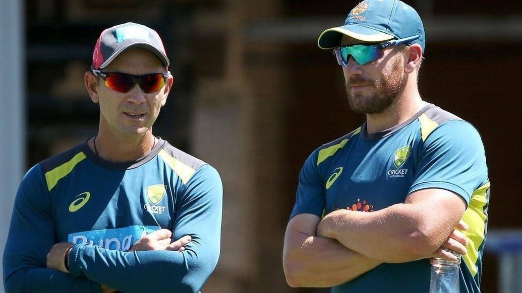 চাপের মুখে অস্ট্রেলিয়া, নববর্ষের সকালেই অনুশীলনে নেমে পড়লেন ক্রিকেটাররা Seven australian players turn up for practice at scg on new years day চাপের মুখে অস্ট্রেলিয়া, নববর্ষের সকালেই অনুশীলনে নেমে পড়লেন ক্রিকেটাররা