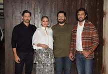 সোনালি বেন্দ্রের জন্মদিন পালন করতে তাঁর বাড়িতে গেলেন হৃত্বিক রোশন, কুণাল কপূর