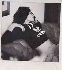 সমুদ্র স্নান করে নতুন বছর উদযাপন করলেন সুনীল শেট্টির মেয়ে আথিয়া