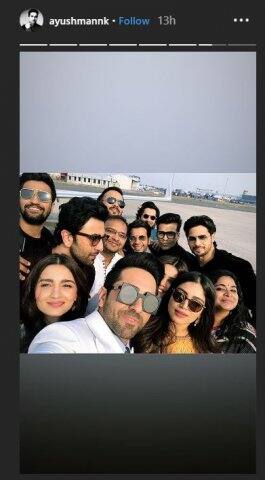 কিছুদিন আগে বলিউডের একটি প্রতিনিধি দল দিল্লিতে প্রধানমন্ত্রীর সঙ্গে দেখা করে। কিন্তু তা নিয়ে বিতর্ক জন্মায়, কারণ ওই দলে কোনও মহিলা ছিলেন না। 