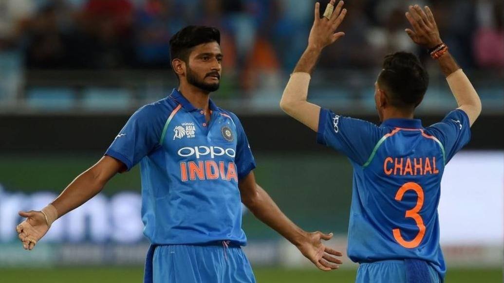 India pondering on third seamer ahead of decider at Melbourne তৃতীয় ম্যাচের আগে ভারতীয় দলের চিন্তা পঞ্চম বোলার নিয়ে