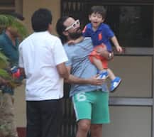 দেখুন: বাবা সেফের সঙ্গে ফুটবল খেলতে চলল তৈমুর