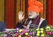 পাকিস্তান, বাংলাদেশ, আফগানিস্তানে নির্যাতিত ‘মা ভারতী’র সন্তানদের পাশে তাঁর সরকার, জানালেন মোদি, সফরকালে অশান্তি রোধে কাশ্মীরে বন্ধ ইন্টারনেট