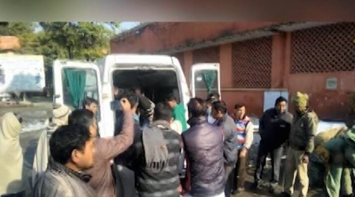 Hooch Tragedy: Death toll mounts to 77 after deaths in Saharanpur, Haridwar; 14 UP officials suspended সহারানপুর, হরিদ্বারে বিষমদে মৃত্যু বেড়ে ৭৭