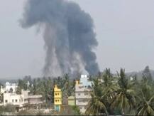 মহড়ার সময় মাঝ-আকাশে সংঘর্ষ, ভেঙে পড়ল বায়ুসেনার ২টি ‘সূর্যকিরণ’ বিমান, নিহত ১ পাইলট