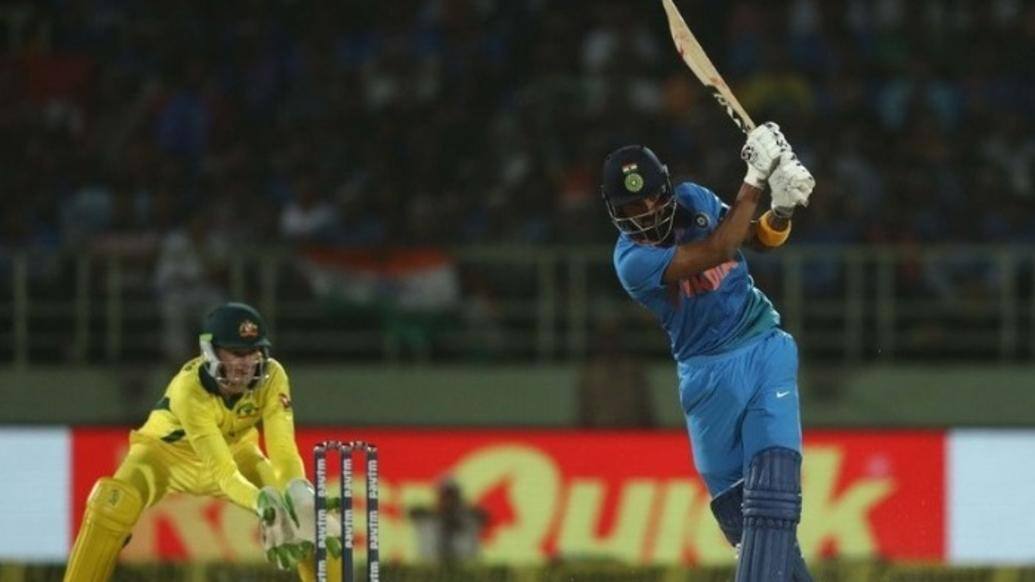 ICC T20I rankings: KL Rahul attains career-best; Kohli, Dhoni make major leaps আইসিসি টি-২০ র‌্যাঙ্কিং: কেরিয়ারের সেরা জায়গায় রাহুল, উন্নতি বিরাট, ধোনিরও