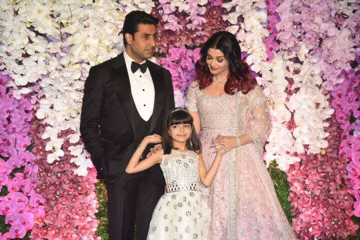 ঐশ্বর্য রাই বচ্চন এসেছিলেন স্বামী অভিষেক বচ্চন ও কন্যা আরাধ্যার সঙ্গে