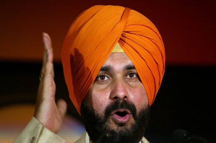 lok sabha election 2019-EC bars Sidhu from campaigning for 72 hrs আজ সকাল ১০টা থেকে ৭২ ঘণ্টার জন্য কোনওরকম প্রচারে অংশ নিতে পারবেন না সিধু, নির্দেশ কমিশনের