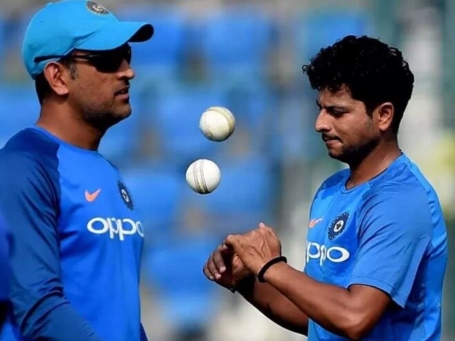 Dhoni understands match situations better than bowlers: Kuldeep Yadav বোলারদের চেয়ে ম্যাচের পরিস্থিতি ভাল বুঝতে পারেন ধোনি, বলছেন কুলদীপ