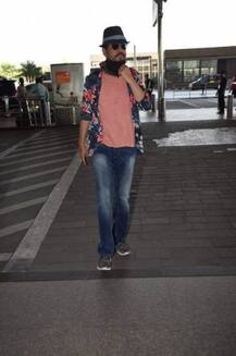 ক্যানসারের চিকিৎসা করিয়ে দেশে ফিরেছেন, প্রথমবার ক্যামেরার সামনে দাঁড়ালেন ইরফান