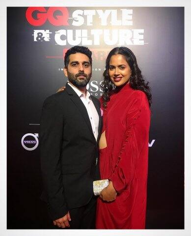 বিভিন্ন অনুষ্ঠান থেকে ডিনার, কোথাও যেতে নিজের ‘বেবিবাম্প’ লুকোচ্ছেন না সমীরা