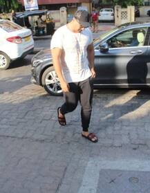 বিয়ের গুঞ্জনের মধ্যেই এক সঙ্গে হাসপাতালে অর্জুন-মালাইকা