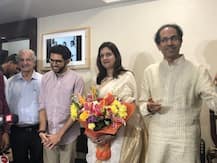 শিবসেনায় কংগ্রেসত্যাগী প্রিয়ঙ্কা চতুর্বেদী, কংগ্রেসে থাকতে মহিলারা ভয় পাচ্ছেন! কটাক্ষ বিজেপির