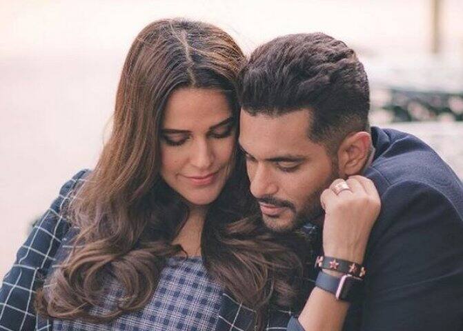 তবে সোশ্যাল মিডিয়ায় স্বামীর থেকে জনপ্রিয়তা বেশী নেহার