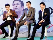 স্বার্থের সংঘাতের অভিযোগ, সচিন-লক্ষ্মণকে নোটিস বিসিসিআই-এর ওম্বাডসম্যানের