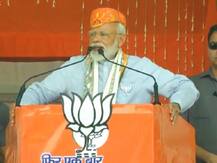 গরিব উন্নয়নে অর্থ ঢালতে হবে, সেজন্যই সন্ত্রাস দমন জরুরি, মত মোদির