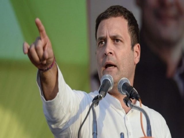 Lok Sabha Election 2019-Modi, a 'boxer' who punched Advani, failed to fight unemployment, says Rahul বেকারি, কৃষক সমস্যা, দুর্নীতি মোকাবিলায় রিংয়ে নেমেছিলেন ‘বক্সার’ মোদি, কিন্তু ঘুষি মারলেন আডবাণীকে! কটাক্ষ রাহুলের