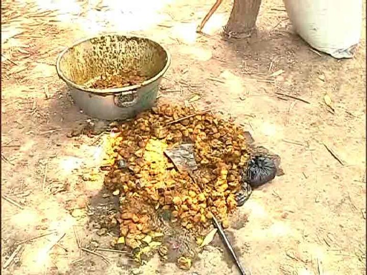 নানুরের বন্দর প্রাথমিক বিদ্যালয়ের ২১৭ নম্বর বুথে বিজেপি-তৃণমূল সংঘর্ষ। অভিযোগ, প্রথমে বিজেপি সমর্থকদের ভোট দিতে বাধা দেন তৃণমূল কর্মীরা। উত্তপ্ত বিজেপি সমর্থকেরা তৃণমূলের তরফে গ্রামে খাওয়ার ব্যবস্থার জিনিসপত্র তছনছ করে দেয়। পুকুরে ফেলে দেওয়া হয় খাবার। ঘটনাস্থলে পুলিশ ও কেন্দ্রীয় বাহিনী
