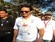 জাপানে মাদক সহ গ্রেফতার নেস ওয়াদিয়া, ২ বছরের কারাদণ্ড