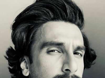 Ranveer Singhs retro look in his latest selfie as he gears up to play Kapil Dev in 83 দেখুন ছবি: রণবীরকে দেখে মনে পড়বে যুবক কপিলকে