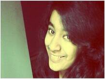 ইংরাজিতে ৯৯ পাওয়ায় আক্ষেপ, পরীক্ষার আগে সোশ্যাল মিডিয়ার সঙ্গে যোগ ছিল না, বলছেন সিবিএসই-র দ্বাদশে যুগ্ম প্রথম হংসিকা শুক্ল