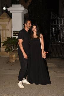 দেখুন, বান্ধবী গাব্রিয়েলার সঙ্গে পার্টিতে অর্জুন