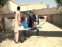 বিমান তৈরি করেছেন পাকিস্তানের পপকর্ন বিক্রেতা !