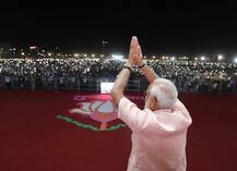 LIVE ‘ভারতের প্রতিটি ঘর থেকে তৈরি হচ্ছে মোদি ঢেউ’, মধ্যপ্রদেশে নির্বাচনী সভায় কংগ্রেস আমলের বিরুদ্ধে সরব প্রধানমন্ত্রী