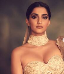 দেখুন কান চলচ্চিত্র উৎসবের পার্টিতে সোনম কপূরকে