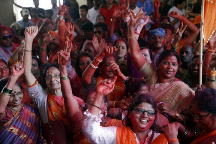 বিজেপির সহযোগী শিবসেনার মুম্বই অফিসের ছবি।